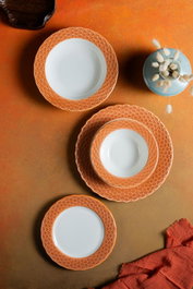 Hermia Orila Costa Juego de Cena de Porcelana 24 Piezas Blanco y Naranja